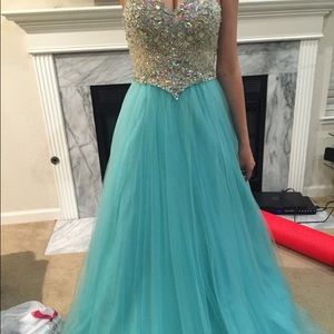 SIZE ZERO BLUE PROM DRESS