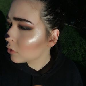 Meet your Posher, Chelsey