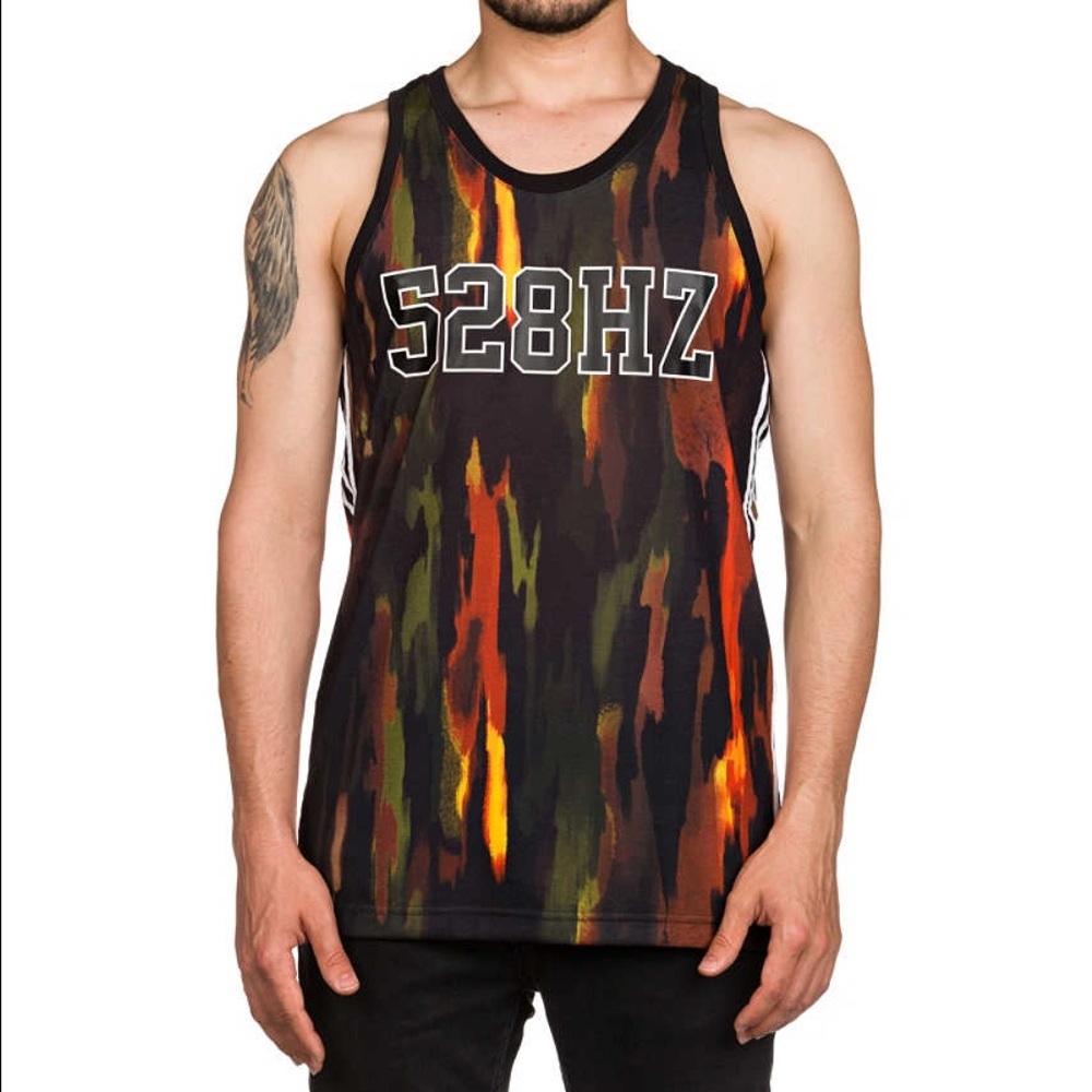 NWT ADIDAS PHARRELL WILLIAMS ISLAND TREE TANK TOP - Picture 4 of 8