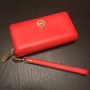 Bright Orange Micheal Kors Wristlet/Wallet