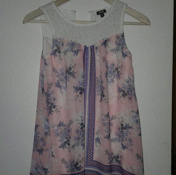 Zuni sleeveless blouse - Picture 2 of 2