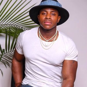 Meet your Posher, Raphael