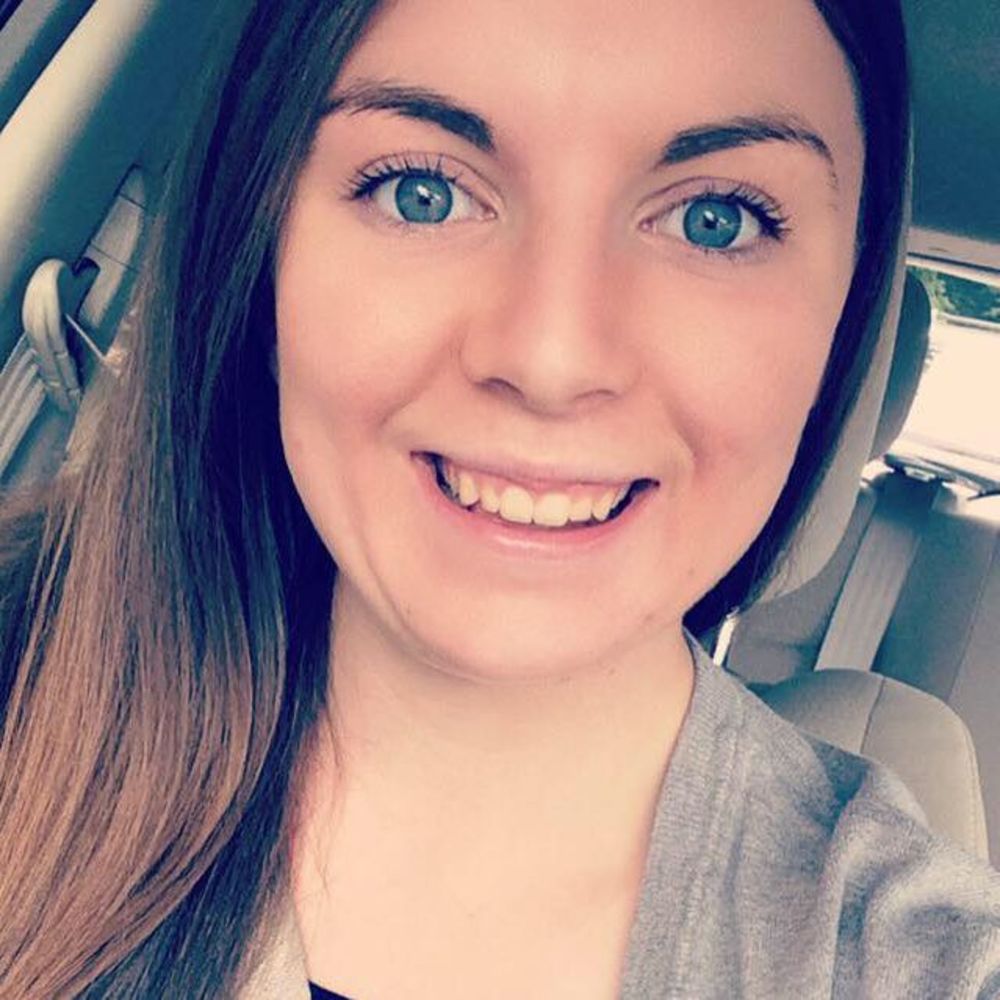 Meet your Posher, Christina