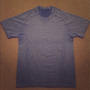 Lululemon athletica workout shirt