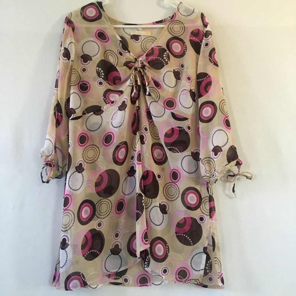 BeAuTiFuL silKy sheEr t0p/tUnIc