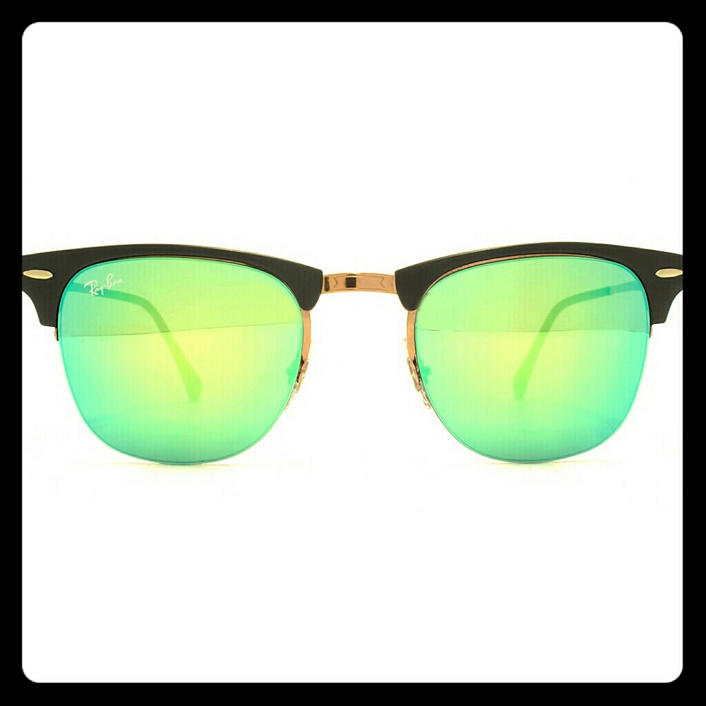 Ray-Ban's Clubmaster Classic Flash