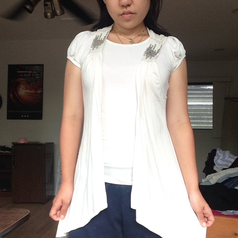 Love On a Hanger lightweight flowy sequin vest (s)