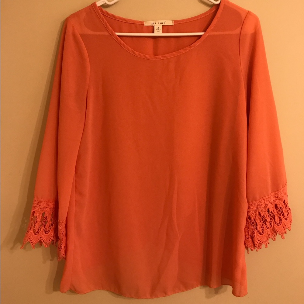 Franchescas Top