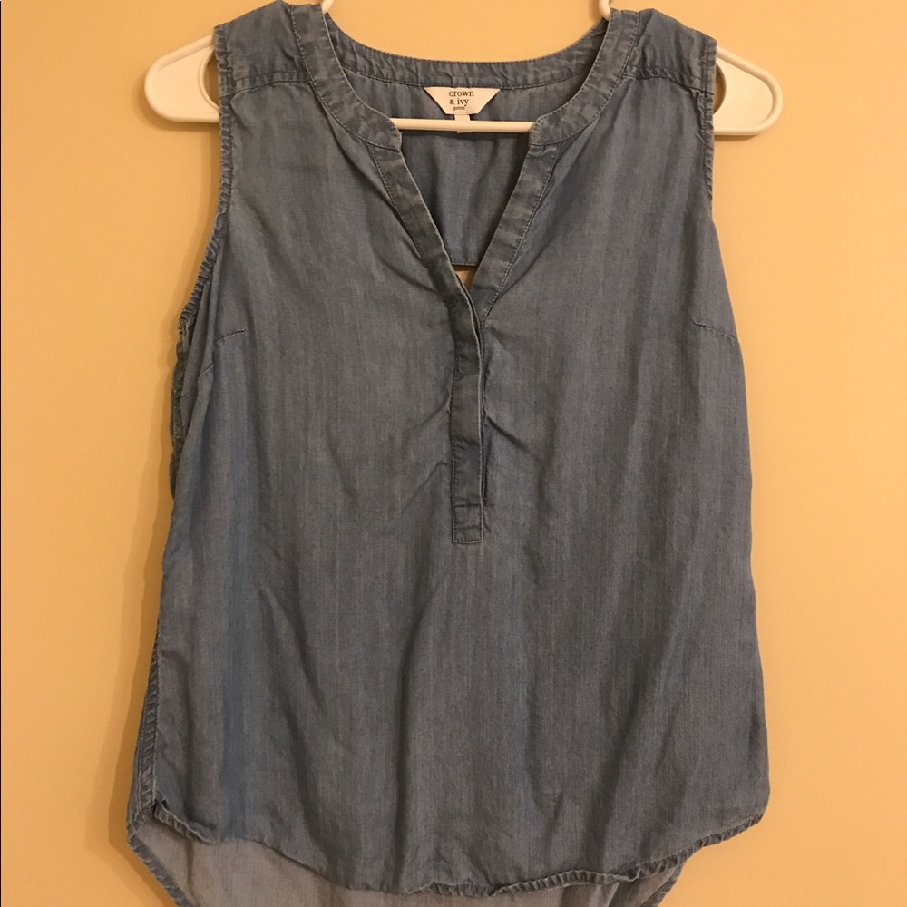 Crown and Ivy Top
