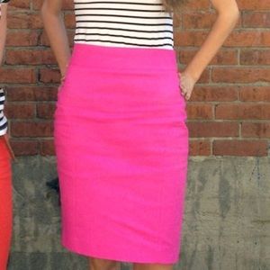 Banana Republic Hot Pink pencil skirt - size 2