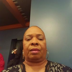 Meet your Posher, Frances