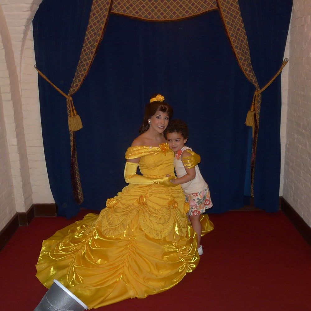 Meet your Posher, Sandy