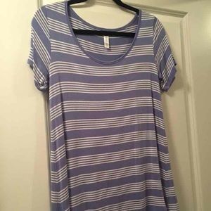 Lularoe classic tee