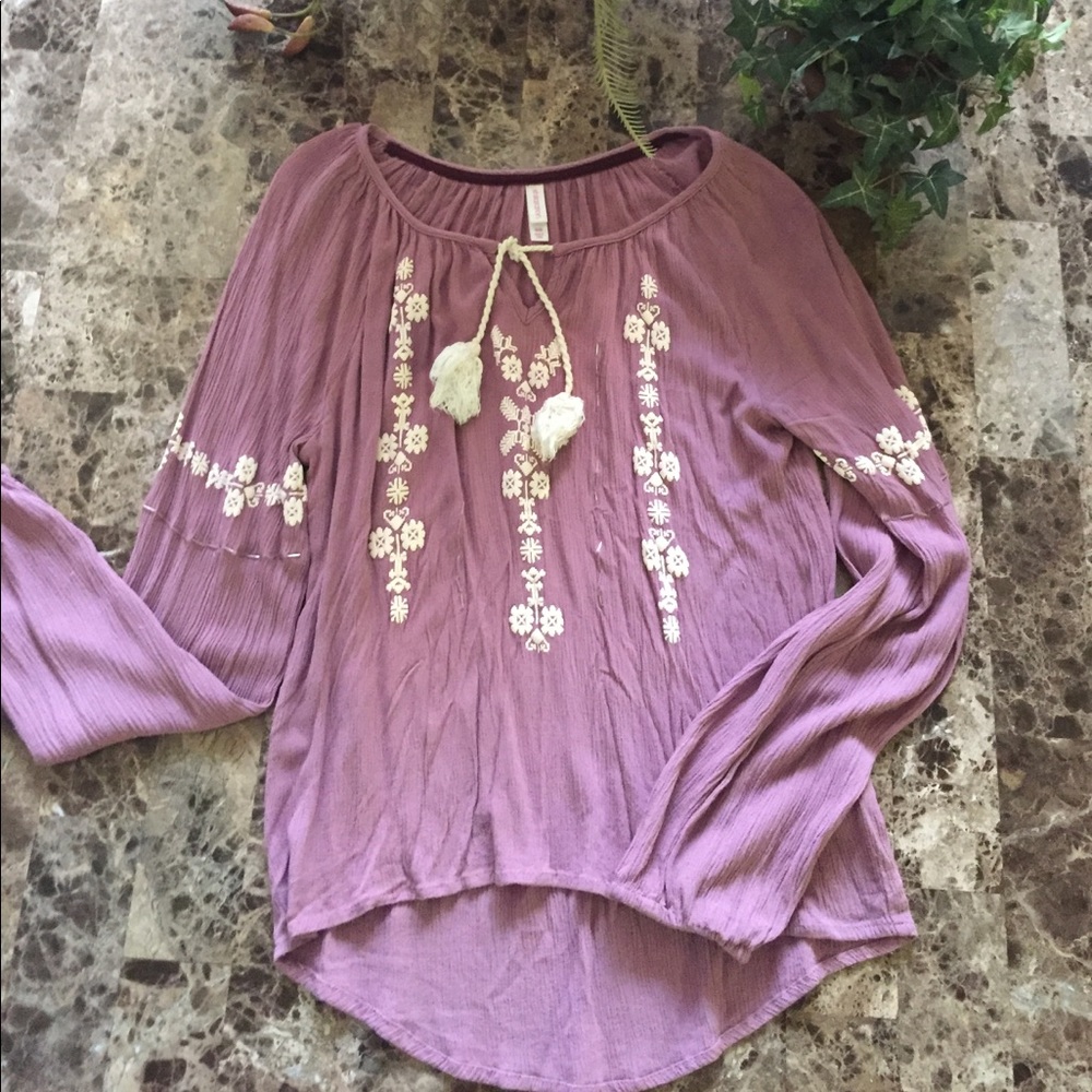 Long sleeve shirt