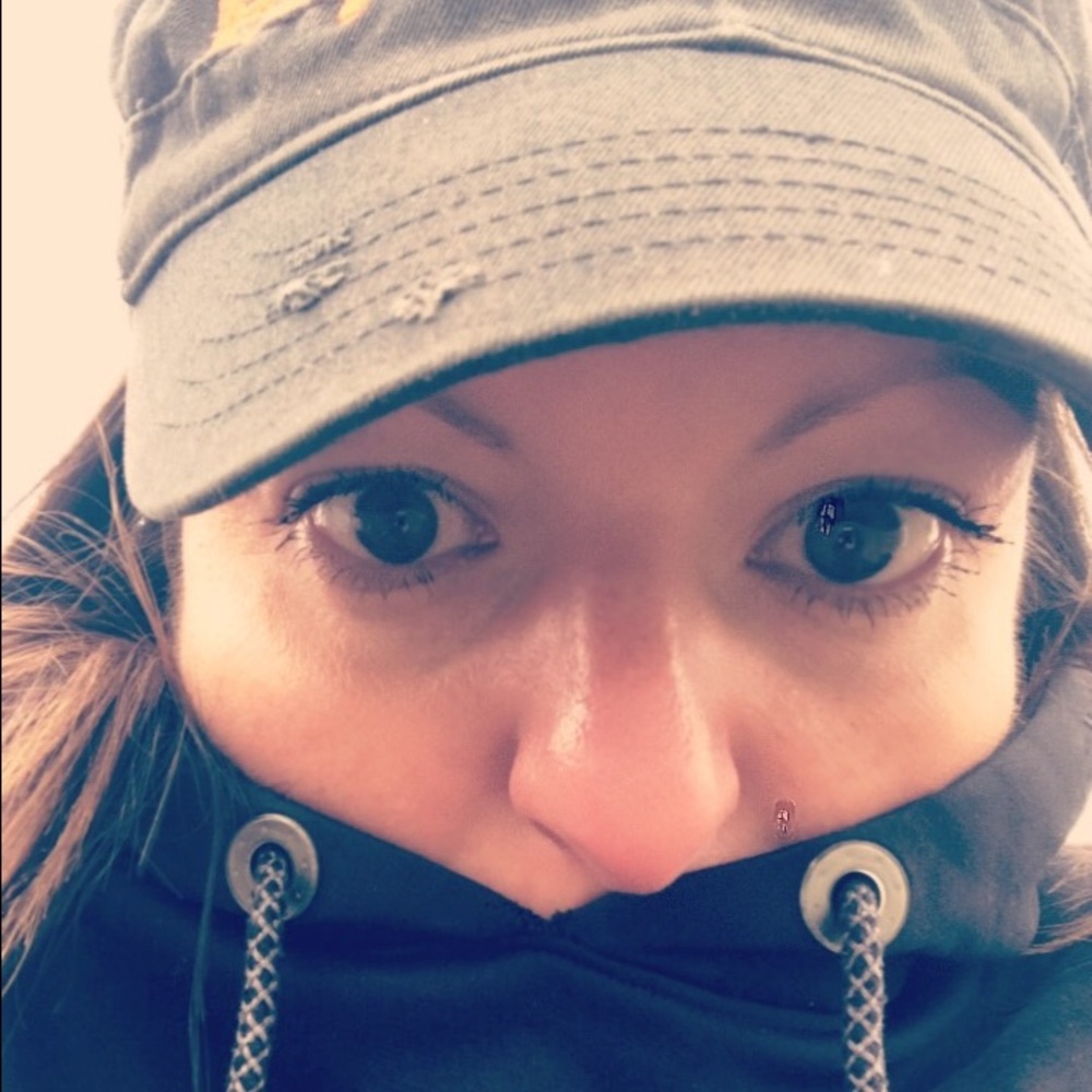 Meet your Posher, Angie