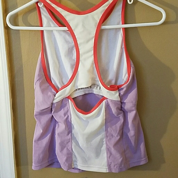 Nike Tops - Picture 3 of 4