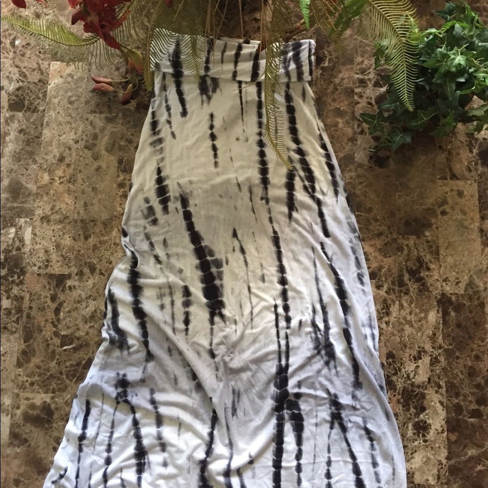 Long skirt
