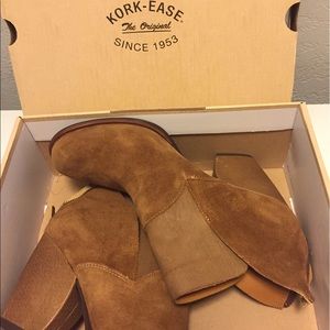 Kork Ease brown seude & leather boots size 11