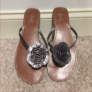 Flower flip flops