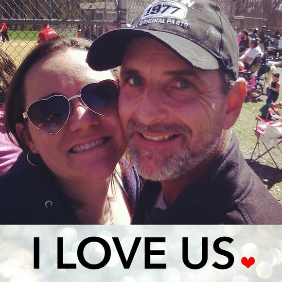 Meet your Posher, Laura - Picture 1 of 1