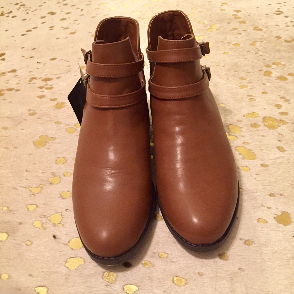 Brown ankle booties with double buckle - Picture 4 of 4