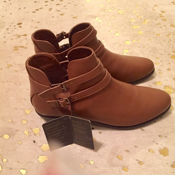 Brown ankle booties with double buckle - Picture 3 of 4