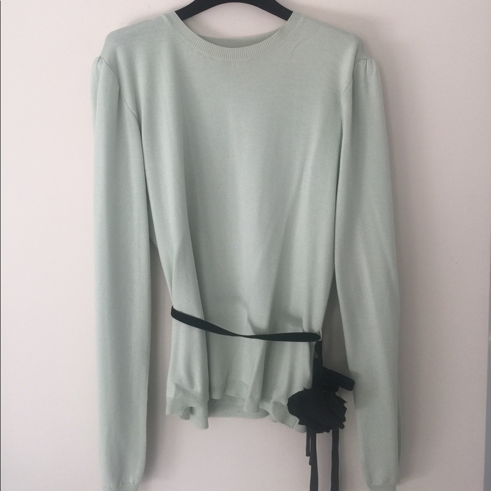 Valentino sz XL MINT green sweater with belt