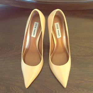Steve Madden Stiletto Pumps in Nude Color Size 9