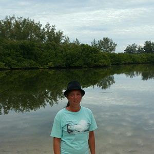 Meet your Posher, Esther