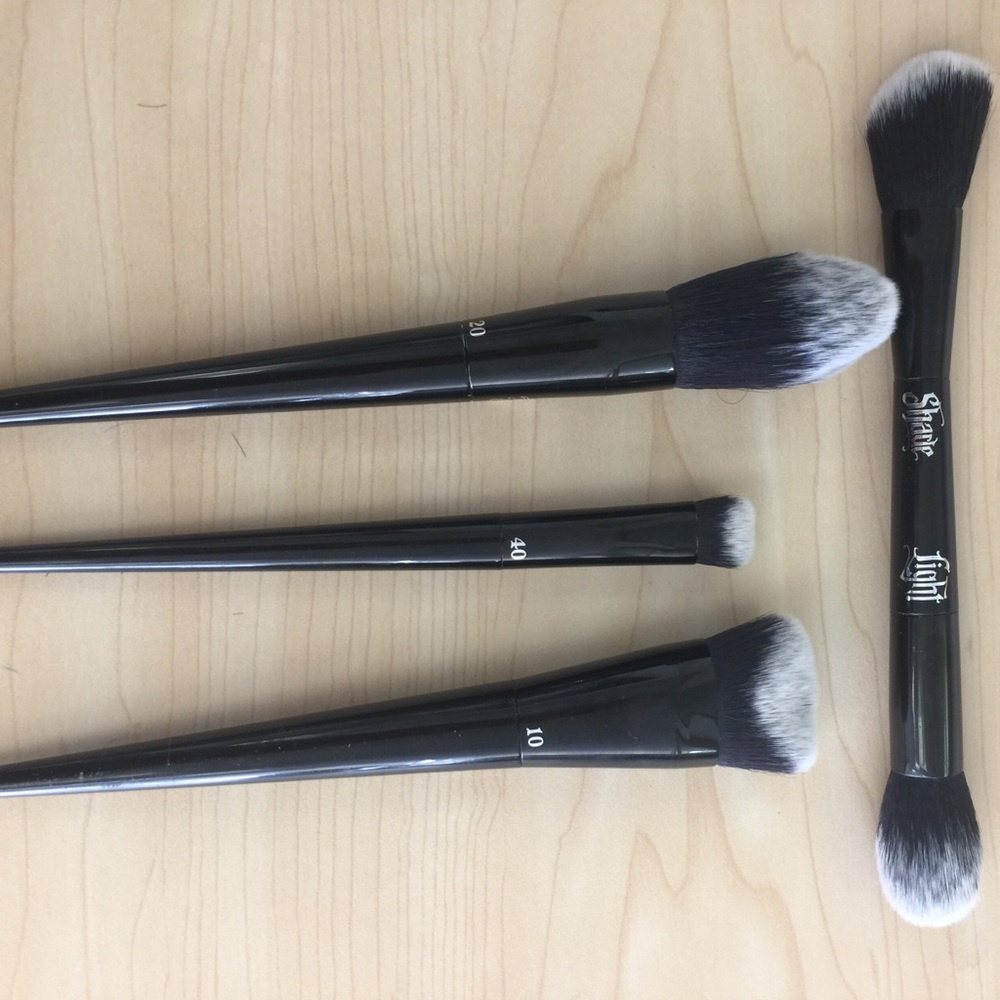 Kat von D brush set !