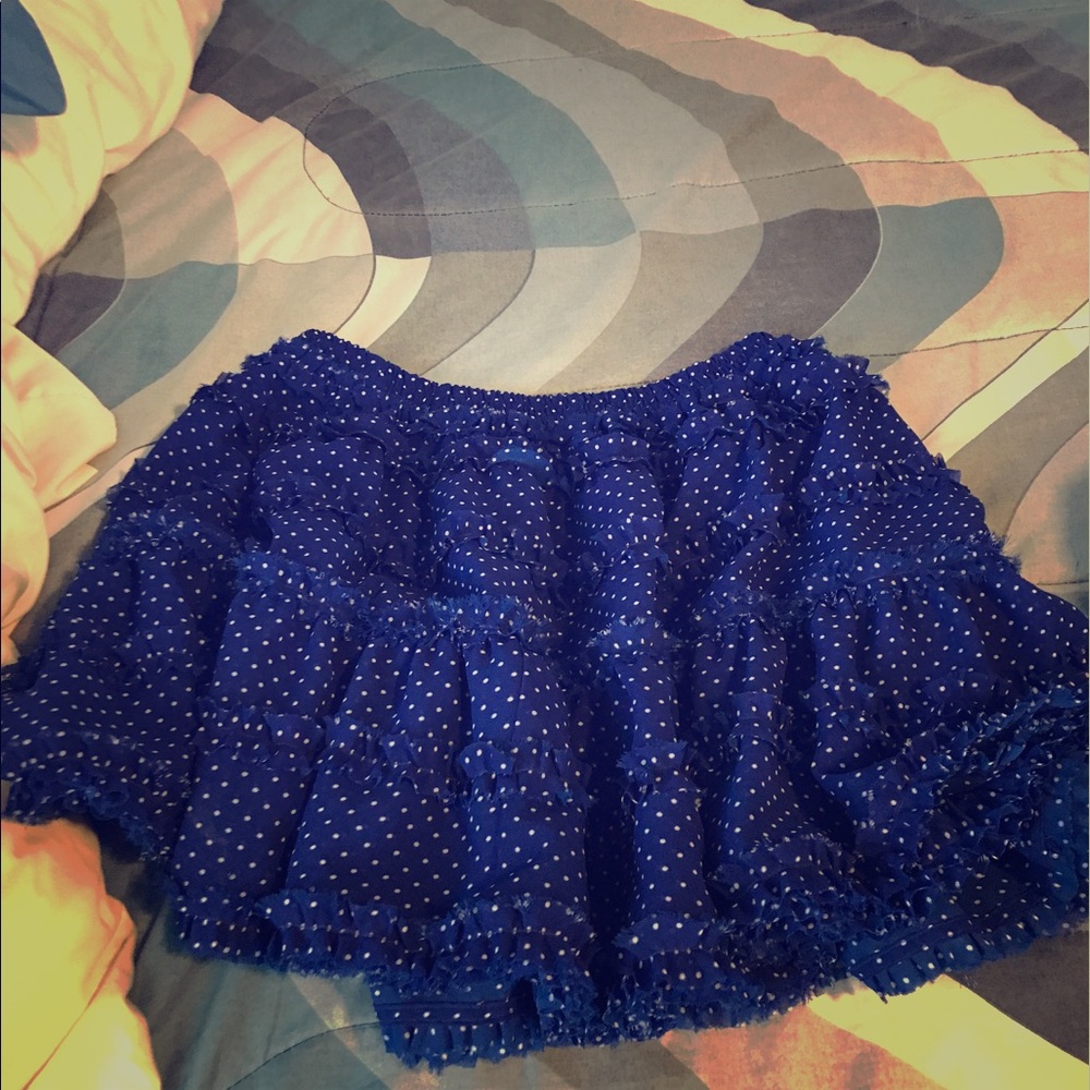 Boutique polka dot skirt