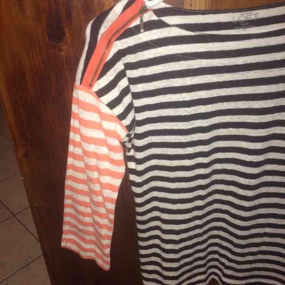 Loft Top - Picture 2 of 2