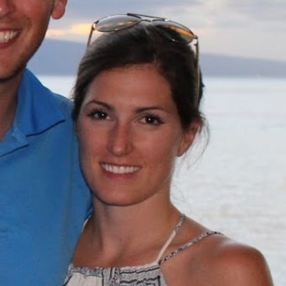 Meet your Posher, Elena