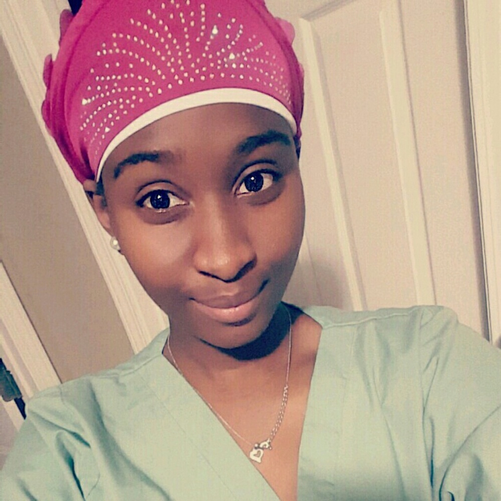 Meet your Posher, Zahra