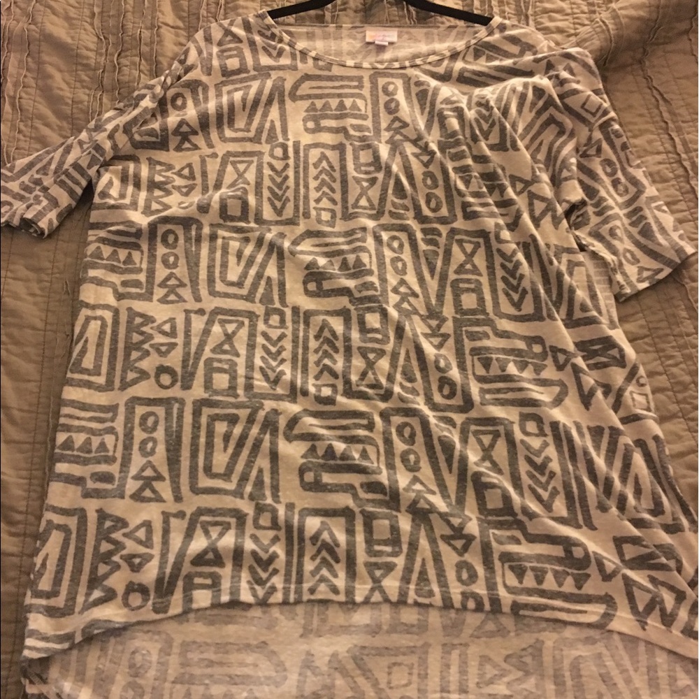 NWT lularoe Irma tunic size medium