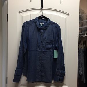 NWT button up shirt