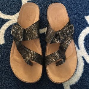 Clarks artisan bronze snakeskin sandal/clog Sz 6.5