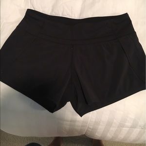 Lulu lemon run times short *4 way stretch