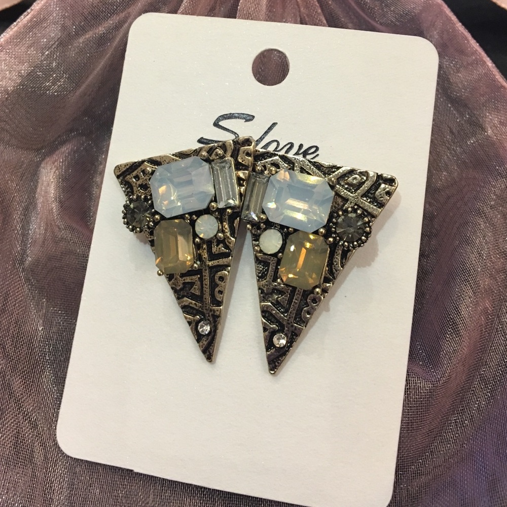 Brand new EARRINGS