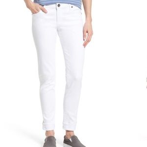 Kut from the Kloth Catherine White Jean, size 12.