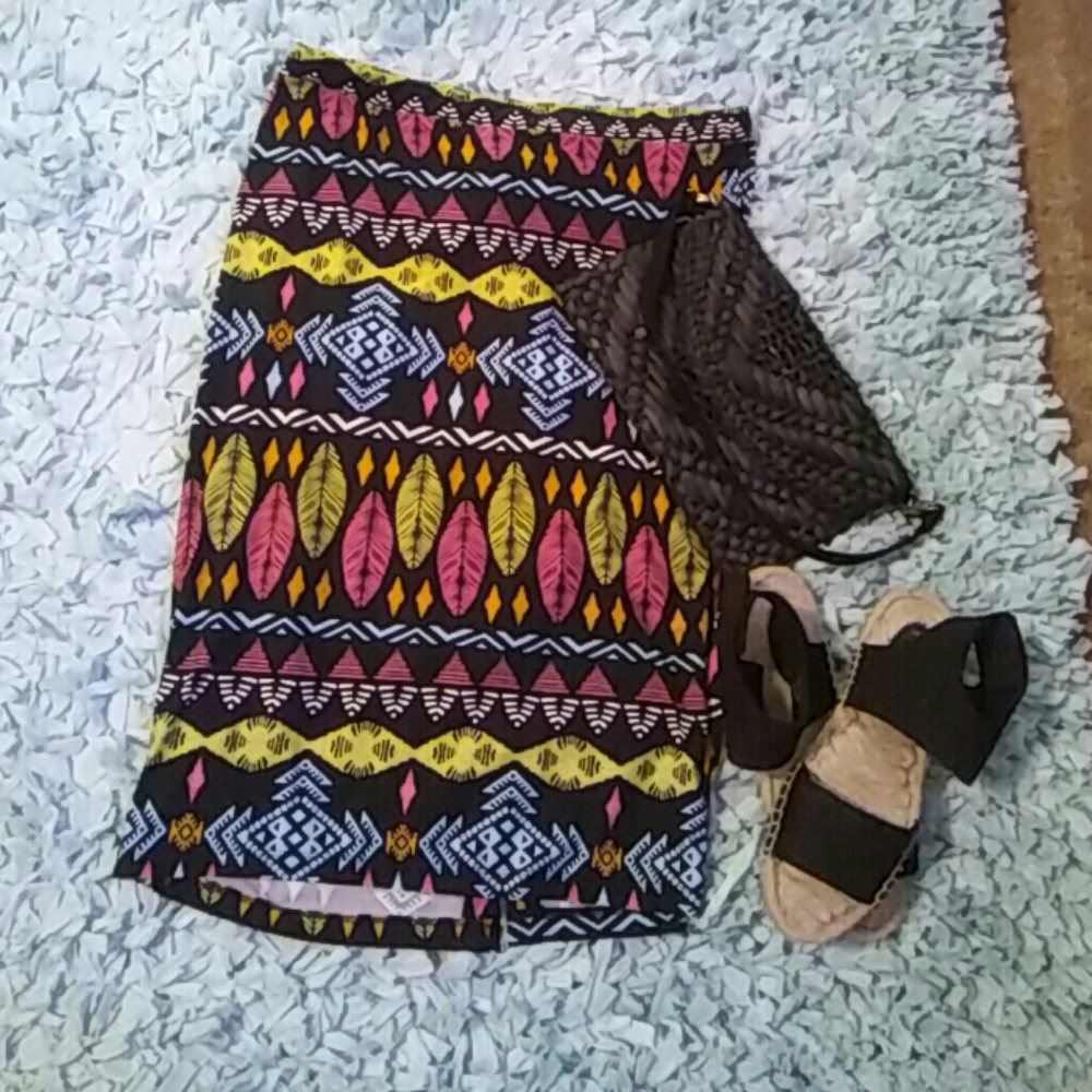 Cute stretchy and comfy skirt!