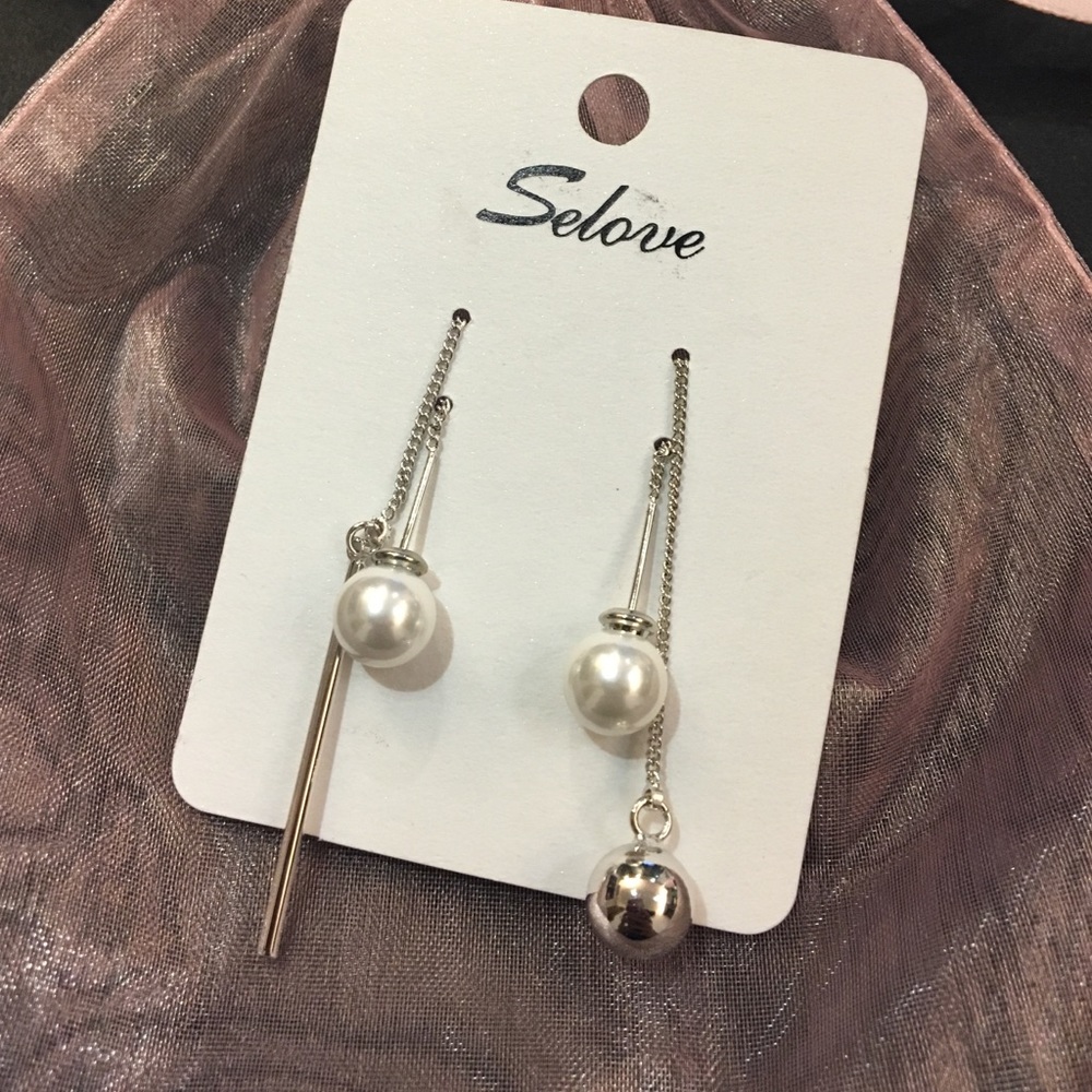 Brand new EARRINGS