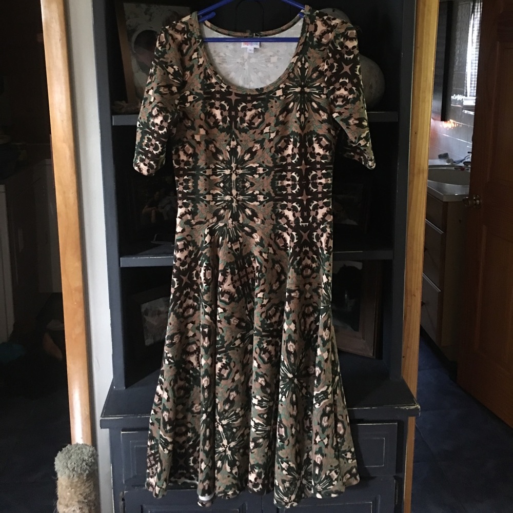 Lularoe Nicole size Med