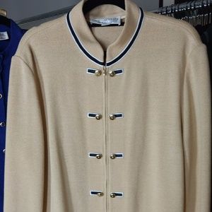 St. John 3 piece pants suit size 14 /16