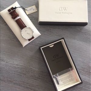 Daniel Wellington Watch - Water Resistant
