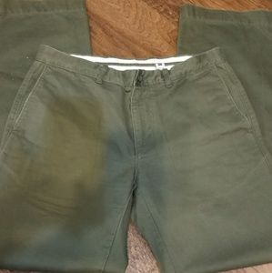 Men's chinosi Army green  pants 34x34 like new