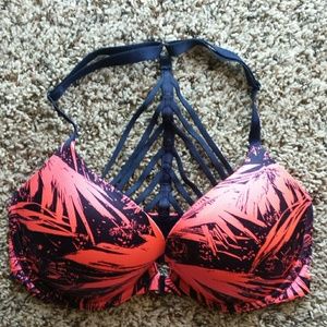 Victoria's secret very Sexy push up bra 32DD