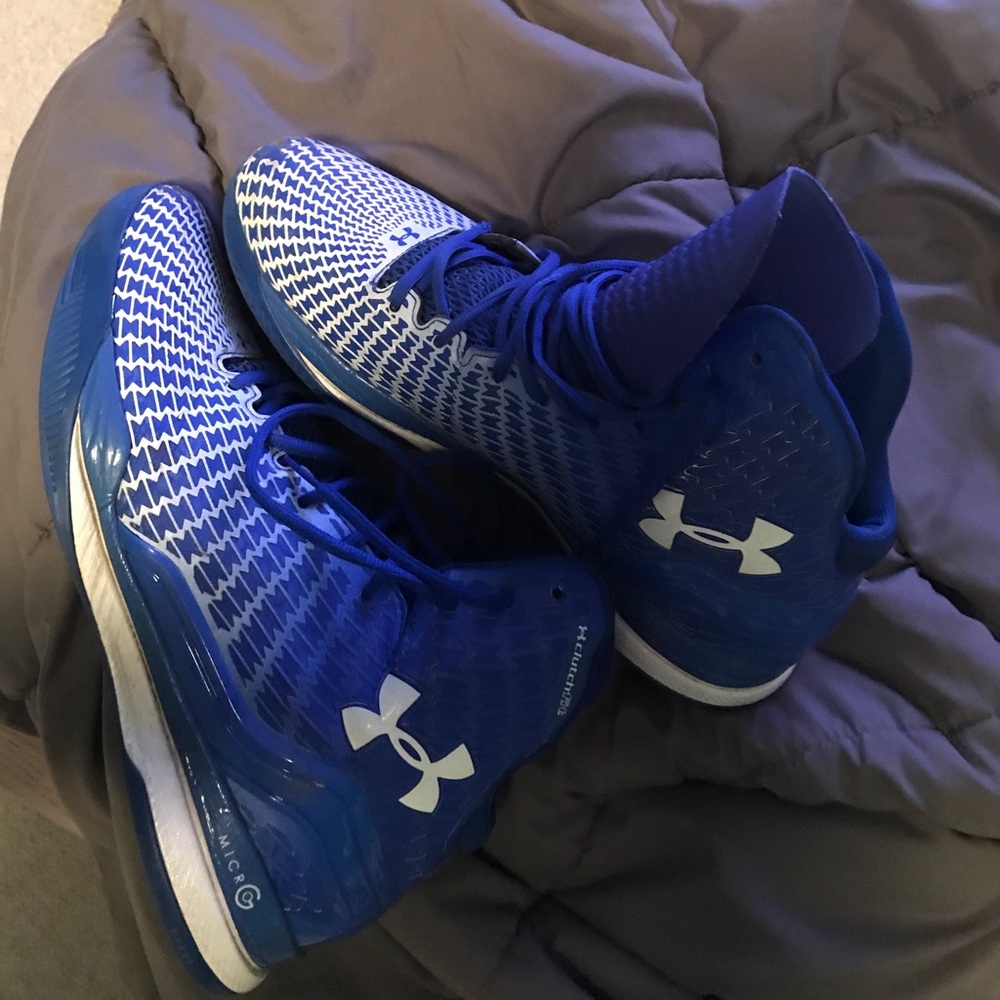 under armour basketball shoes