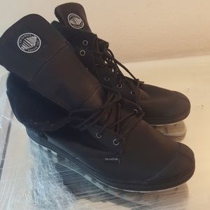 Palladium boots