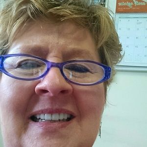 Meet your Posher, Brenda